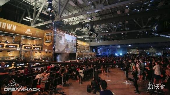 们对名人跨 们对名人跨